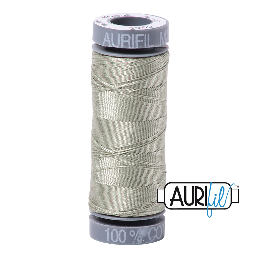 2902 LIGHT LAUREL GREEN 28 WT MAKO COTTON SMALL SPOOL | 100 MT.