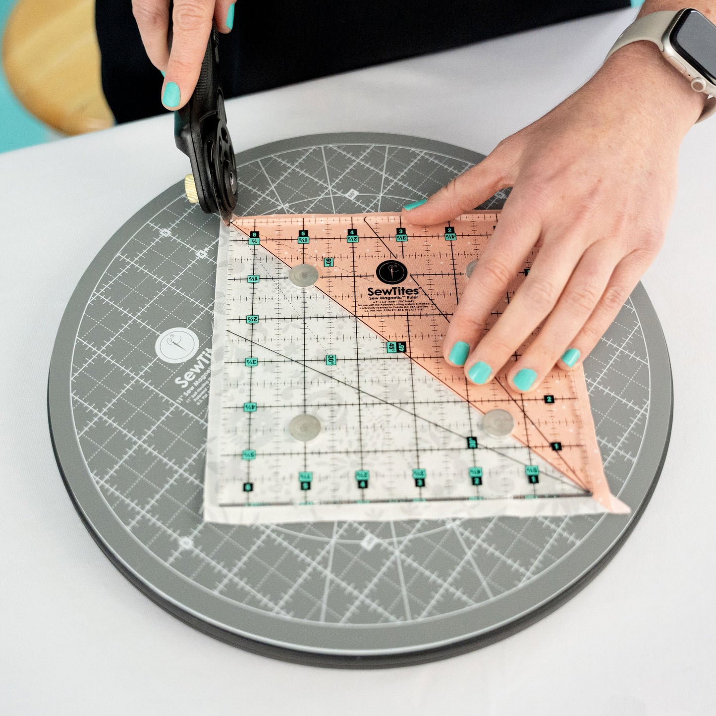 ST-CS-11MRC 11" Rotating Sew Magnetic Mat