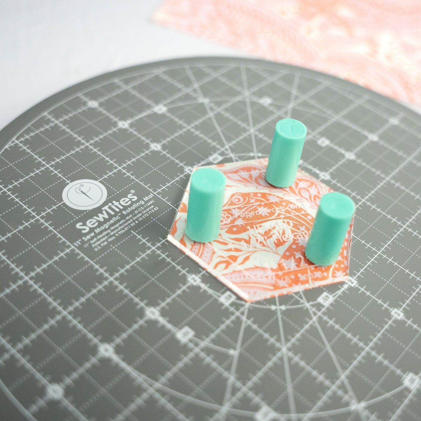 ST-CS-11MRC 11" Rotating Sew Magnetic Mat