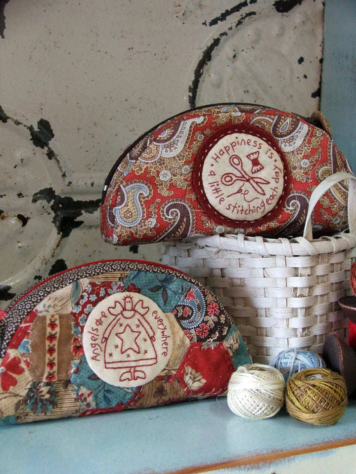D224 HEXAGON PURSE
