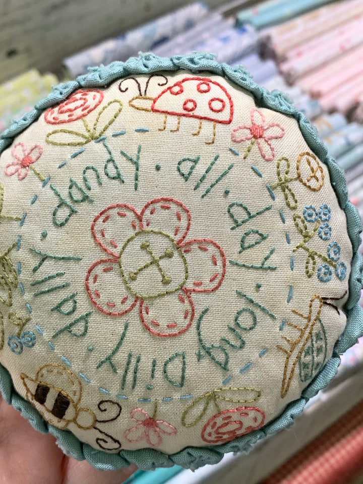 D340 DILLY DALLY PINCUSHION
