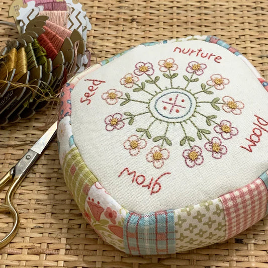 D387 BLOOMING LOVELY PINCUSHION