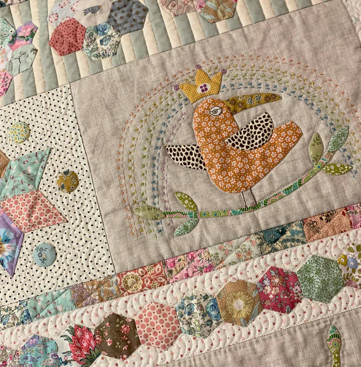 D389 WE THREE BIRDS QUILT