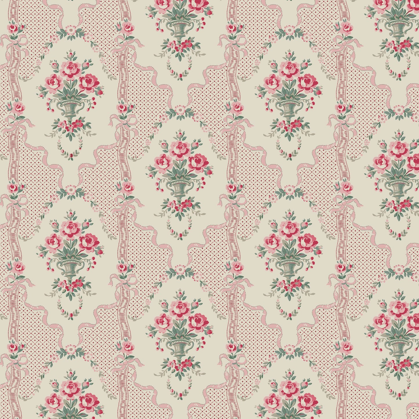 DV7565 Constance Yvette 1