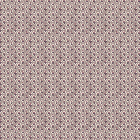 DV7584 Constance Remy 3