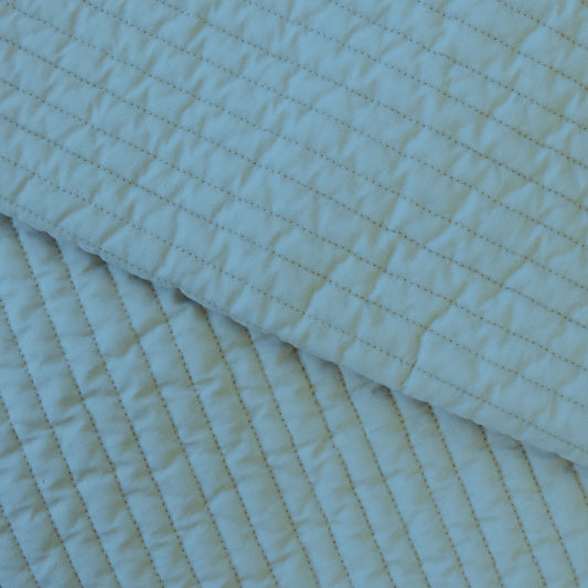 DVQ005 Devonstone Quilted Solids - Egg Blue
