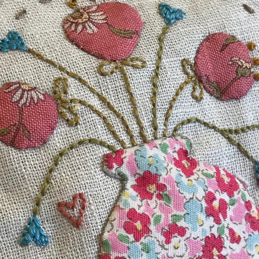 F068 Simple Joys Pincushions