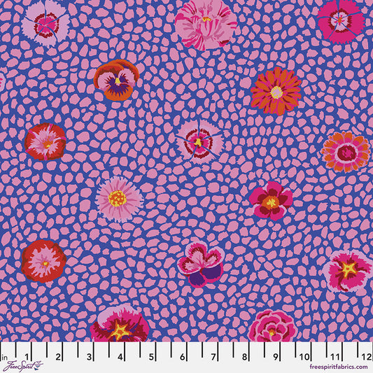 GP59.PINK Classics & Stash Guinea Flower