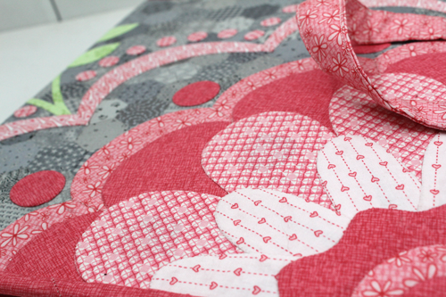 HNK182 Pressing matters travel folder