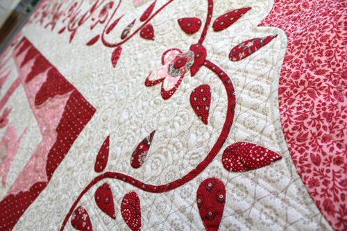 hnk184 Petite Cherie