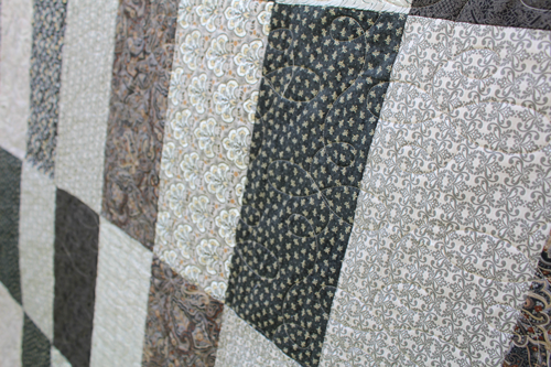 HNK203 90 Minute lounge quilt