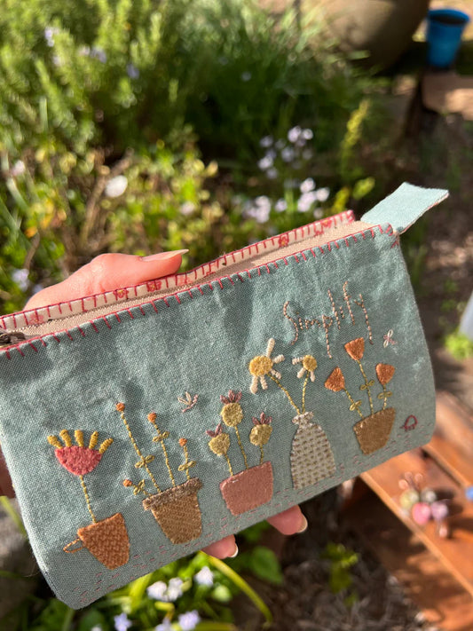 P137 Simplify Zippered Case Pattern