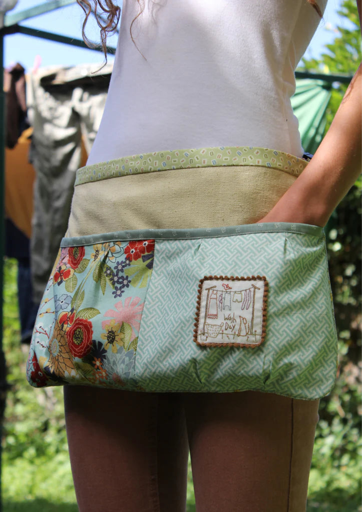 LS03 Wash Day Peg Bag