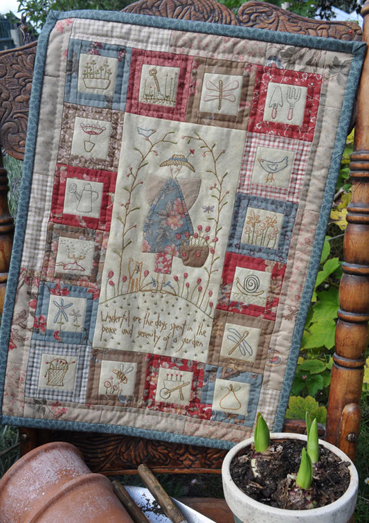 P076 Peaceful Garden Wall Hanging