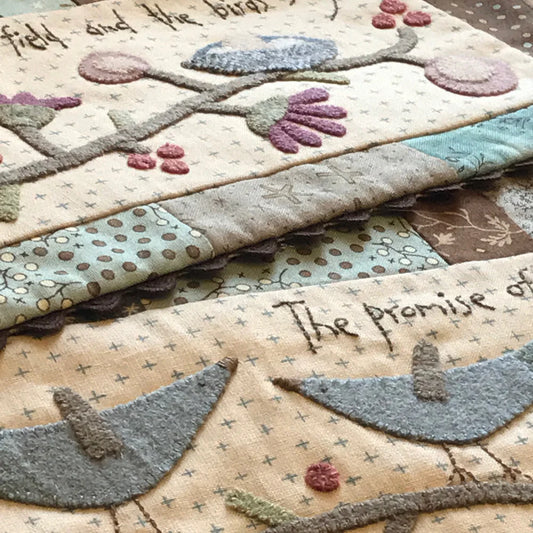 P104 Songbird Table runner