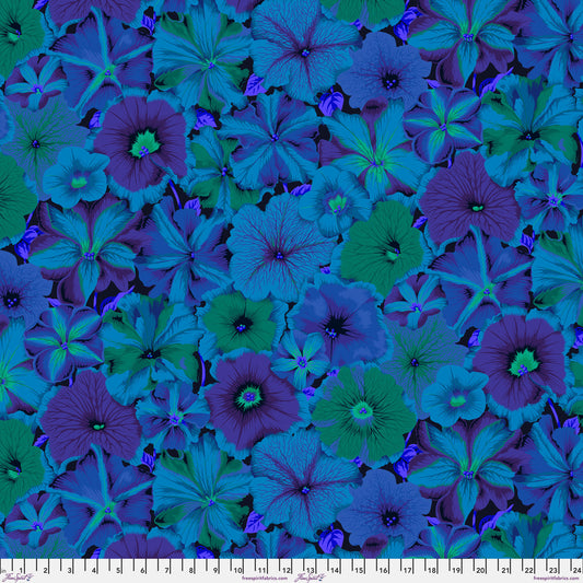 PWPJ050.BLUEX Classics & Stash Petunias