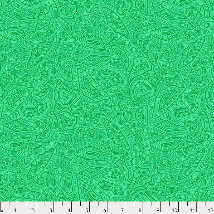 PWTP148.EMERALD True Colors Mineral Emerald