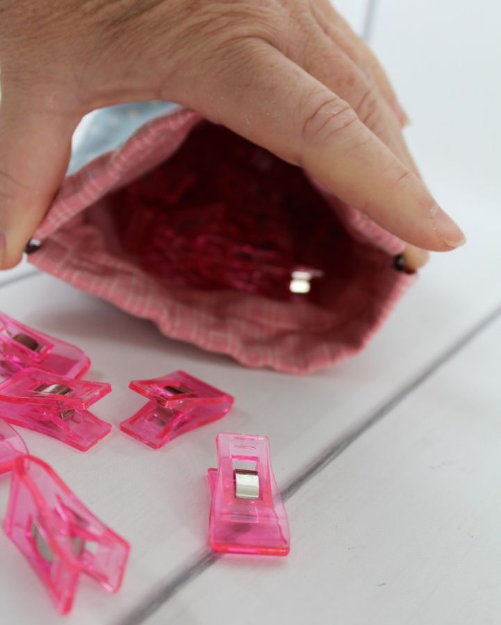 HNK263 Bodacious baggie