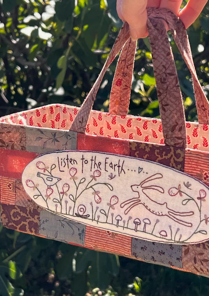 P133 Listen to the Earth Bag