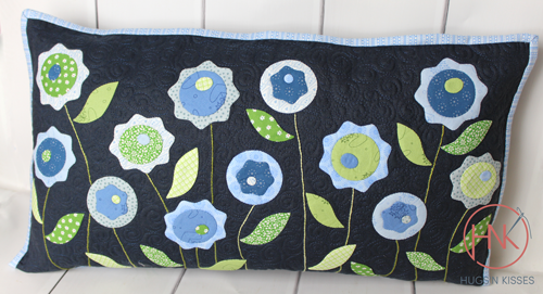 HNK297 Flower garden 2 cushion