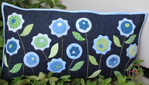 HNK297 Flower garden 2 cushion