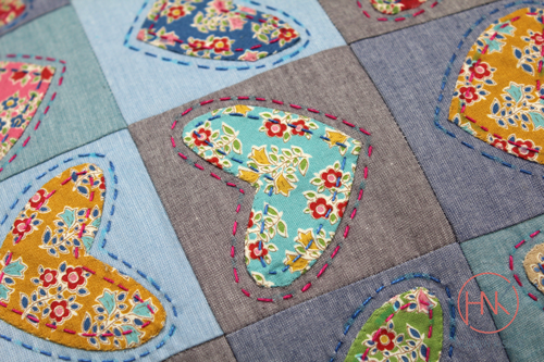 hnk260 Heart on postcard pattern and template