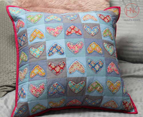 hnk260 Heart on postcard pattern and template