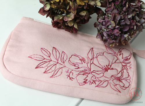 HNK195/12 Hoity toity