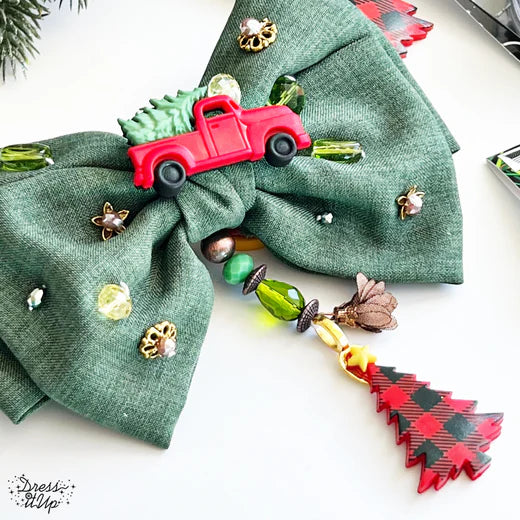 11387 Home for the Holidays Outdoor Truck Tree Winter Themed Buttons