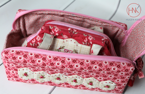 HNK273 Poppycock pouch