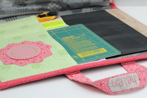 HNK182 Pressing matters travel folder