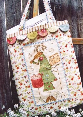 B008 Matilda's Music Tote