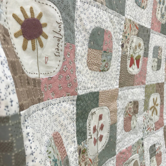 P112 Market Garden Quilt
