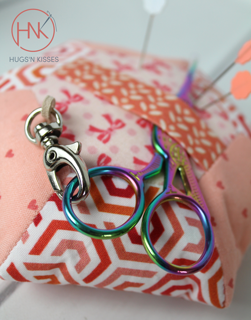 HNK298 Hexie Make n Take Pincushion