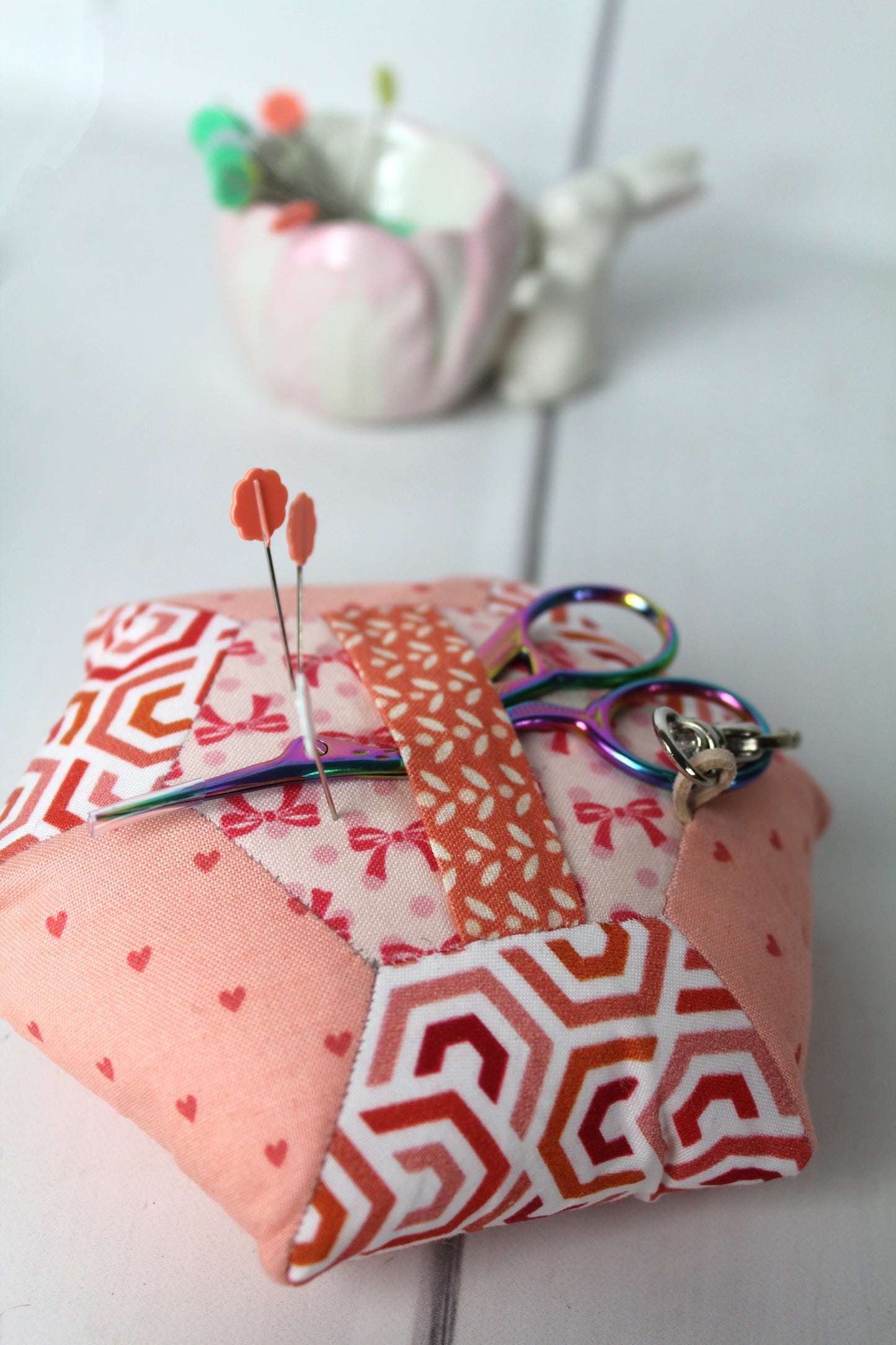 HNK298 Hexie Make n Take Pincushion