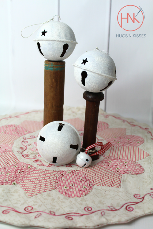 HNK156/2 Christmas club table topper