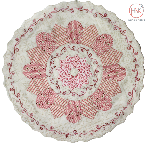 HNK156/2 Christmas club table topper