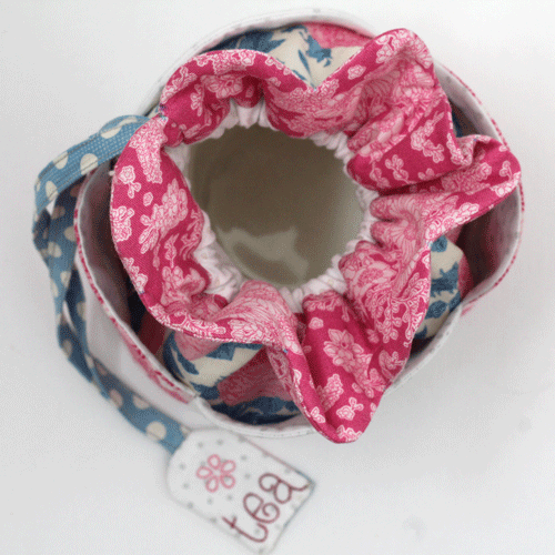 HNK158 Tea with Ruth Mug Bag Pattern