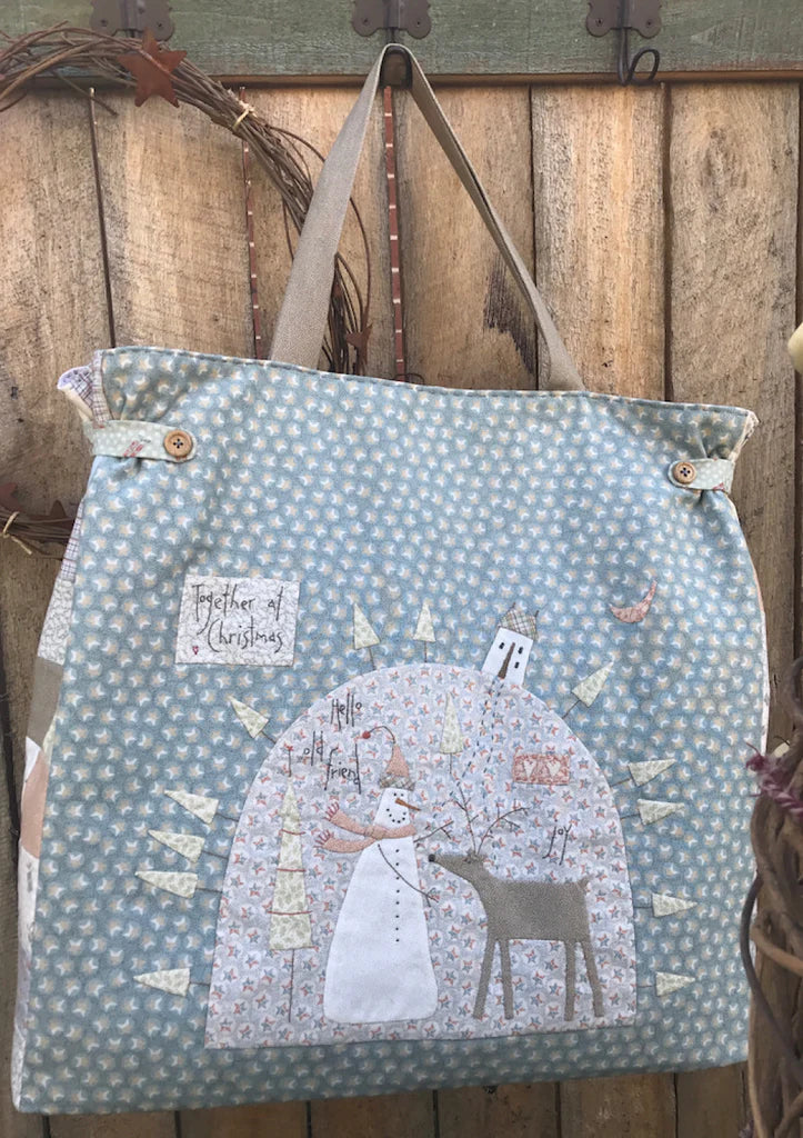 B026 Together At Christmas Carpet Bag