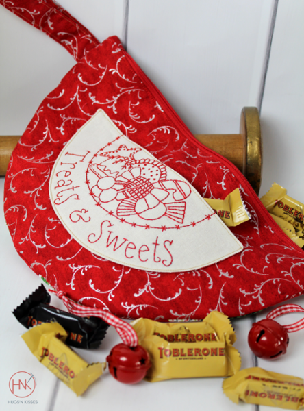 HNK195/26 Treats and sweets zipper pouch