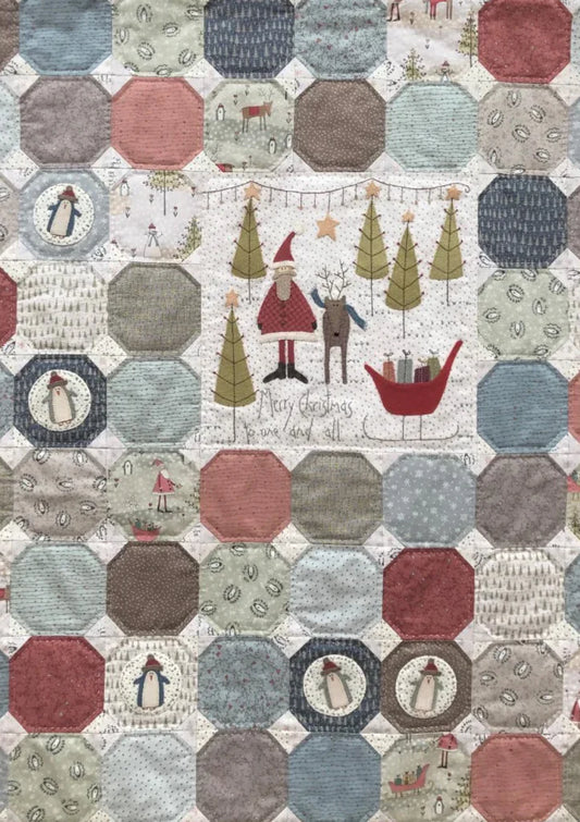 P114 Merry Christmas Wall Hanging